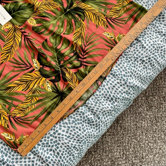 NWT Maison d’Amelie Paris Coral Tropical Print Cap-Sleeve V-Neck Blouse Top New - Picture 8 of 10